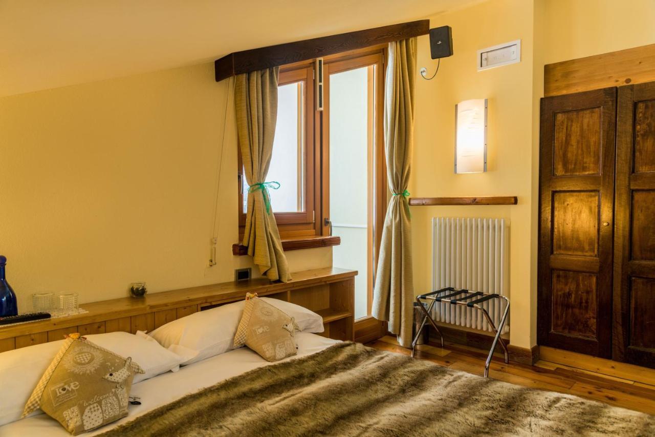 Shatush Hotel Courmayeur Kültér fotó