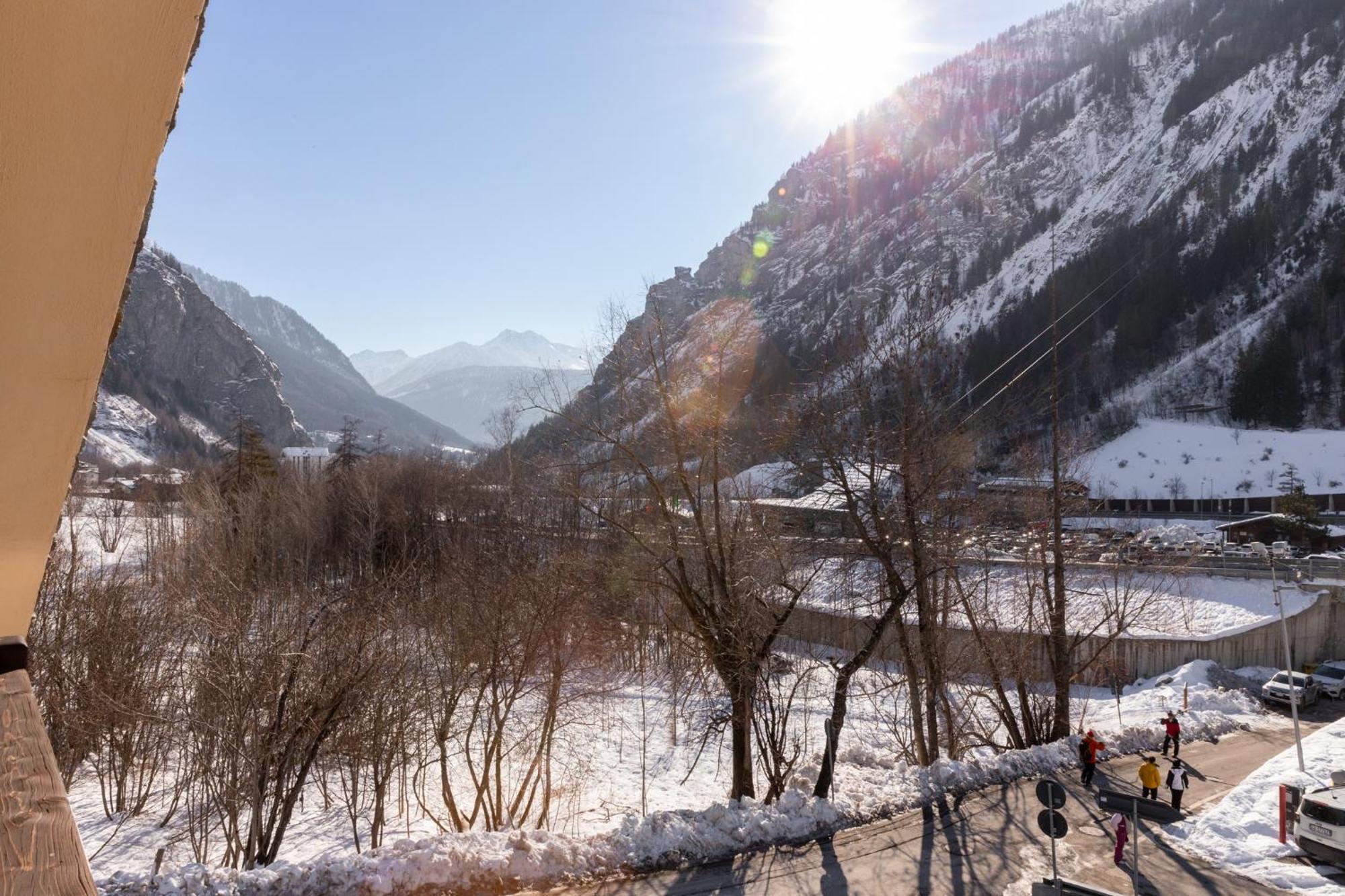 Shatush Hotel Courmayeur Kültér fotó
