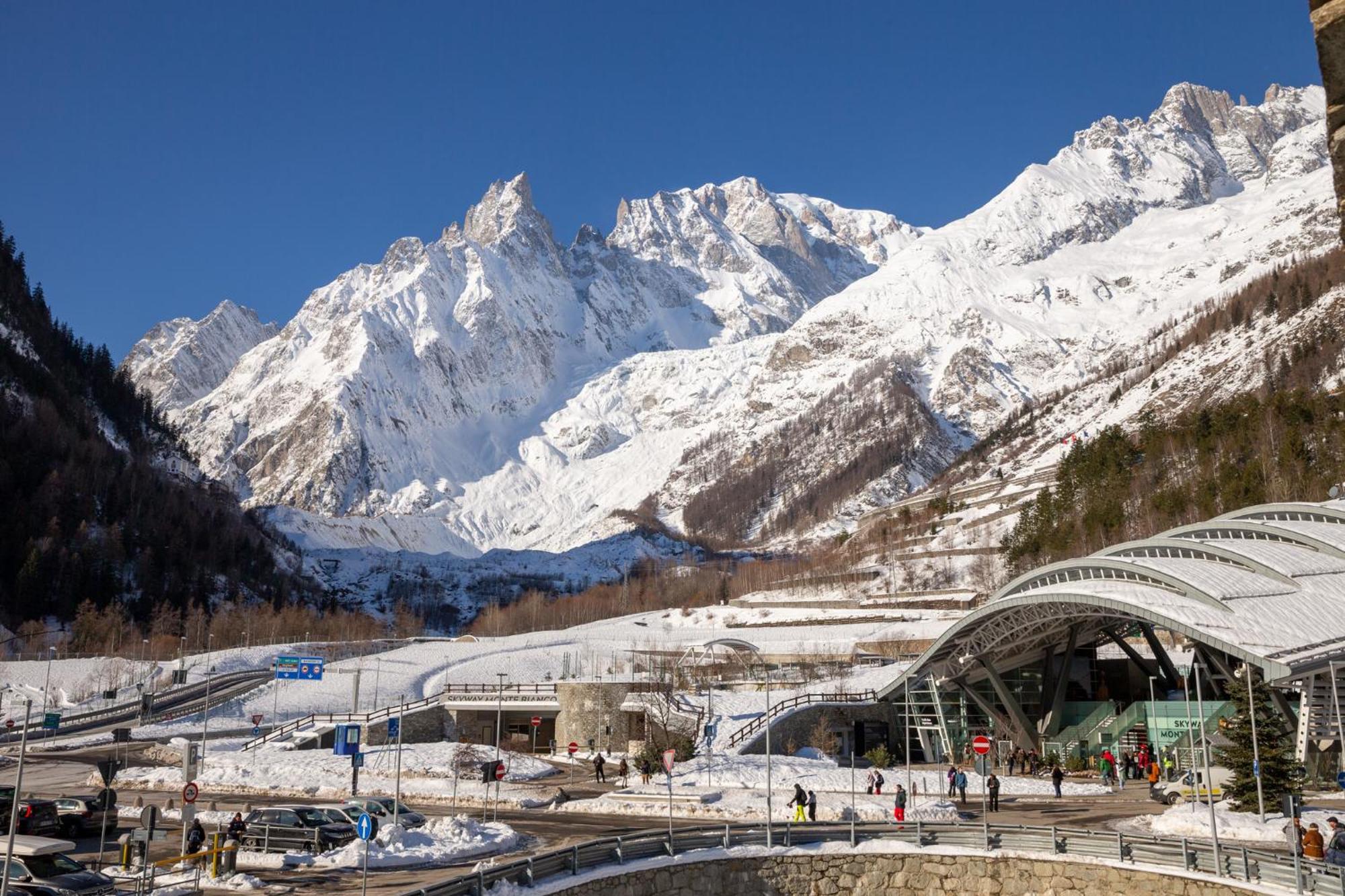 Shatush Hotel Courmayeur Kültér fotó
