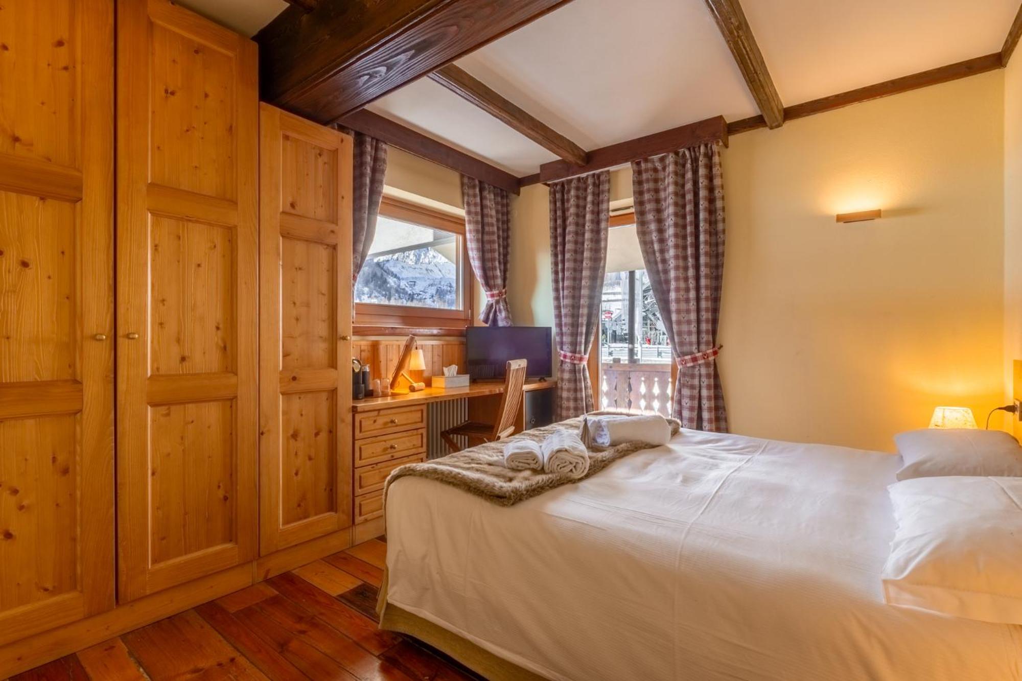 Shatush Hotel Courmayeur Kültér fotó