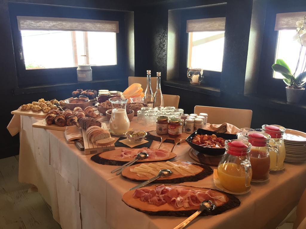 Shatush Hotel Courmayeur Kültér fotó