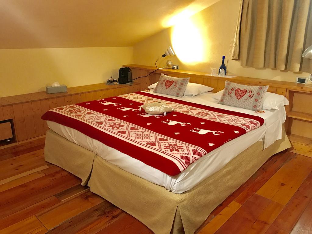 Shatush Hotel Courmayeur Kültér fotó